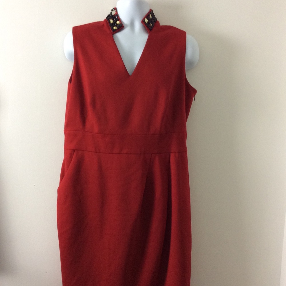 Jones New York Dress Size 16 Red Beaded